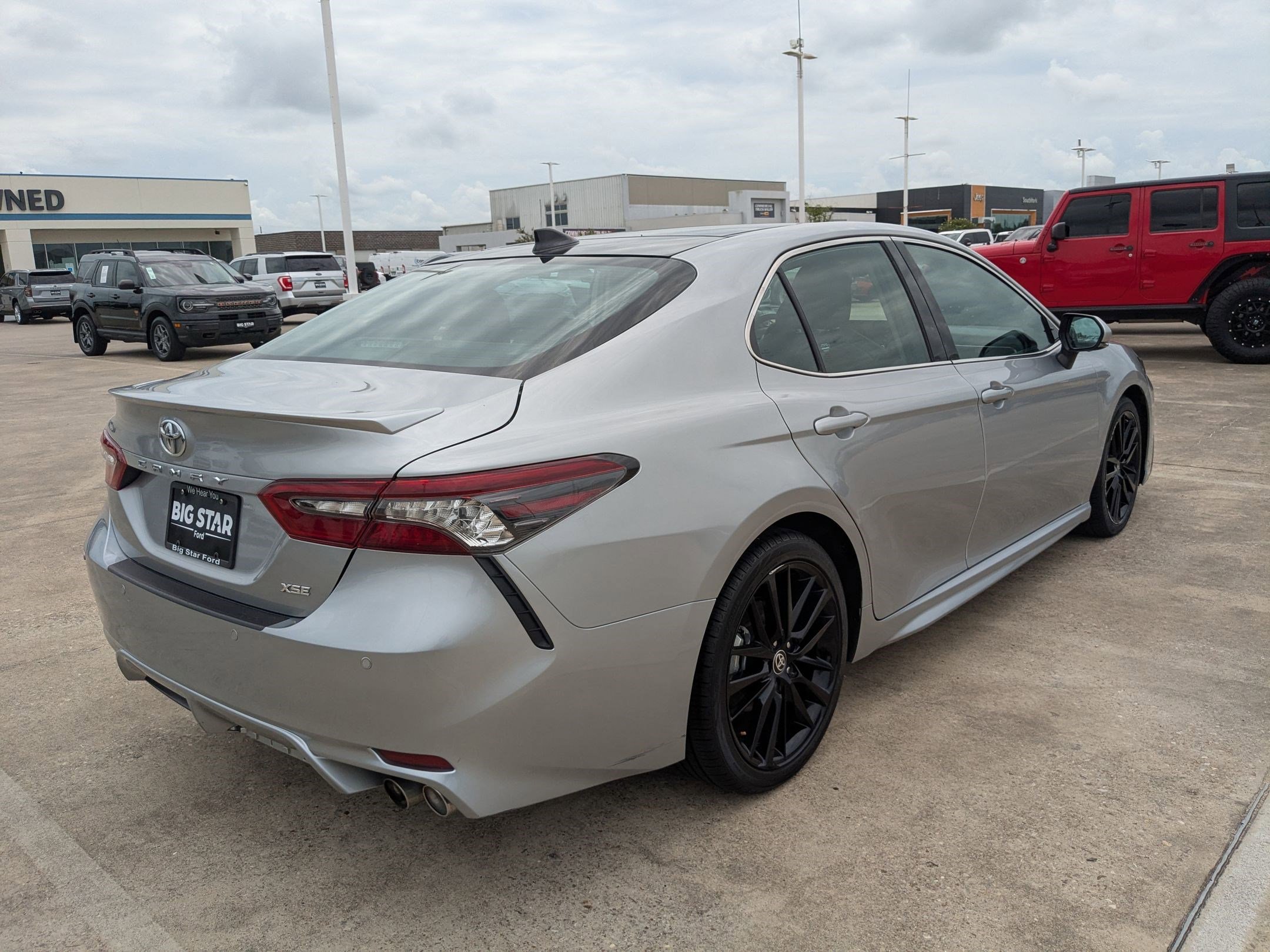 2024 Toyota Camry XSE V6 photo 3