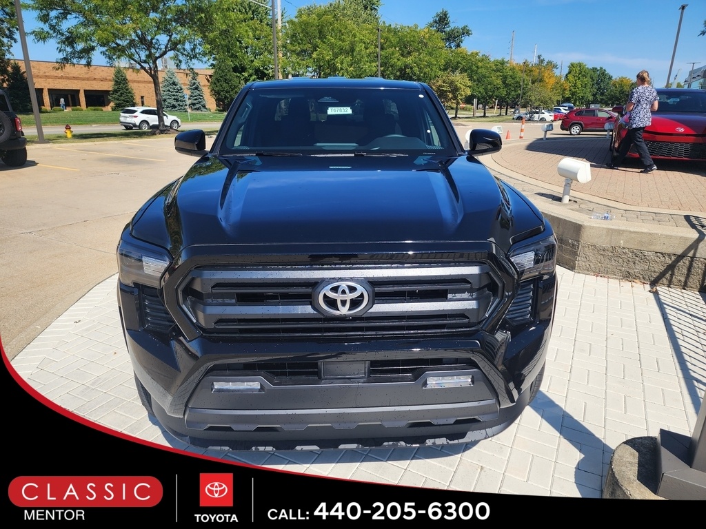 2025 Toyota Tacoma SR5 4x4 Double Cab photo 2