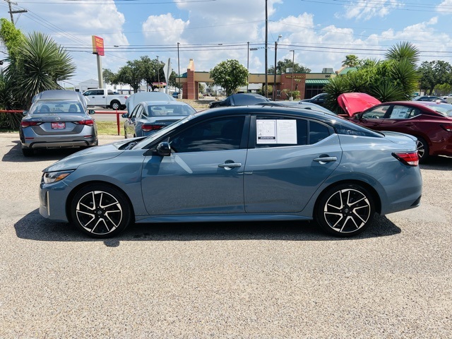 2024 Nissan Sentra SR photo 4