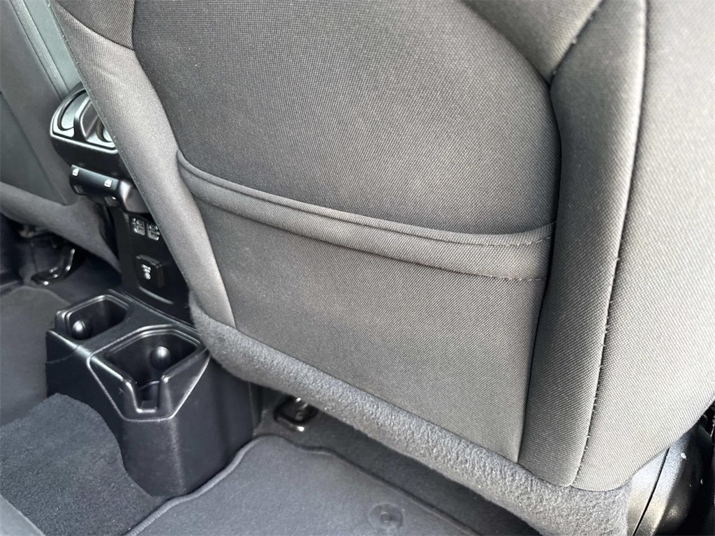 2020 Jeep Wrangler Unlimited Sahara photo 21