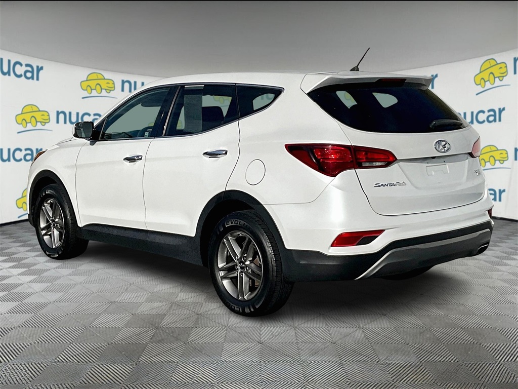 2018 Hyundai Santa Fe Sport Base photo 4