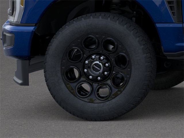 2026 Ford F-350 photo 17