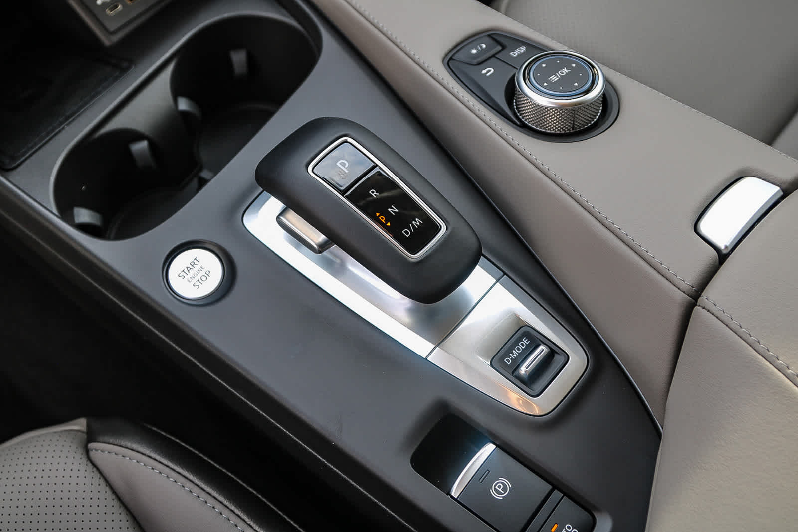 2025 Infiniti QX50 Luxe AWD photo 21