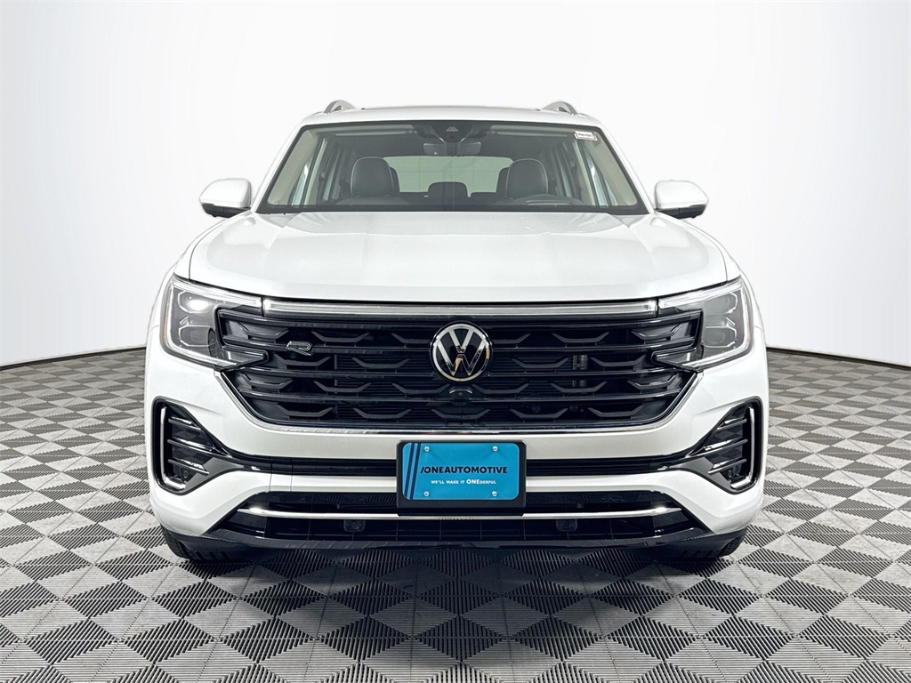 2025 Volkswagen Atlas SEL Premium R-Line photo 3