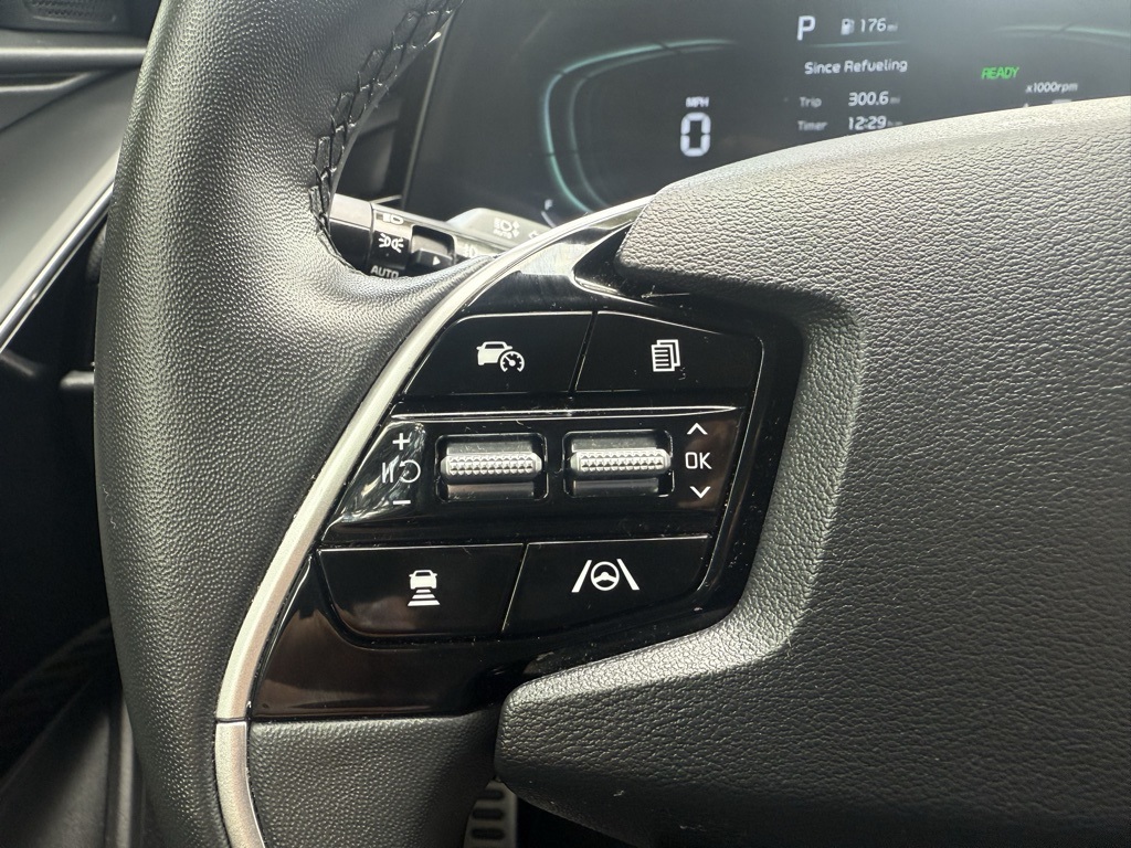 2023 Kia Niro EX Touring photo 10