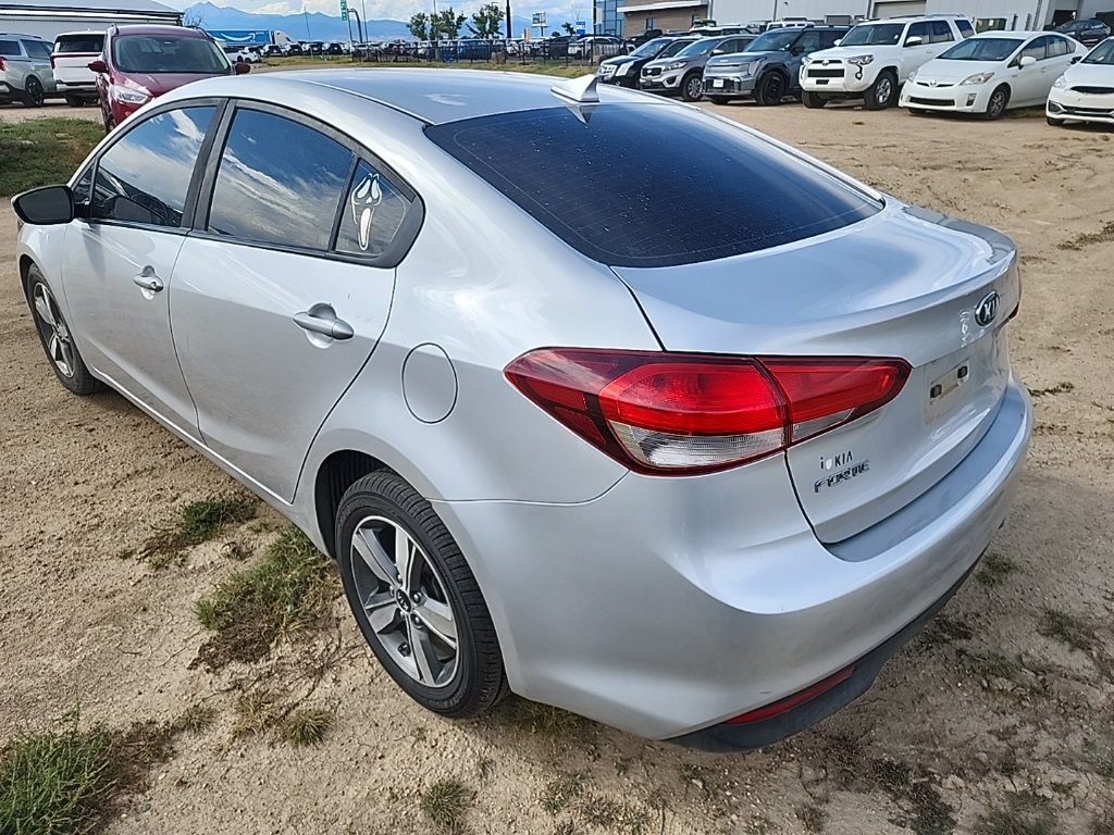2018 Kia Forte LX photo 3