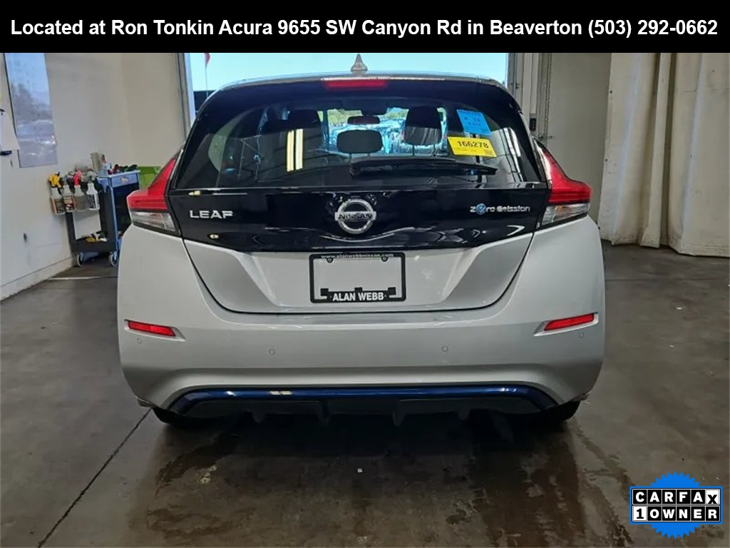 2022 Nissan Leaf S photo 5