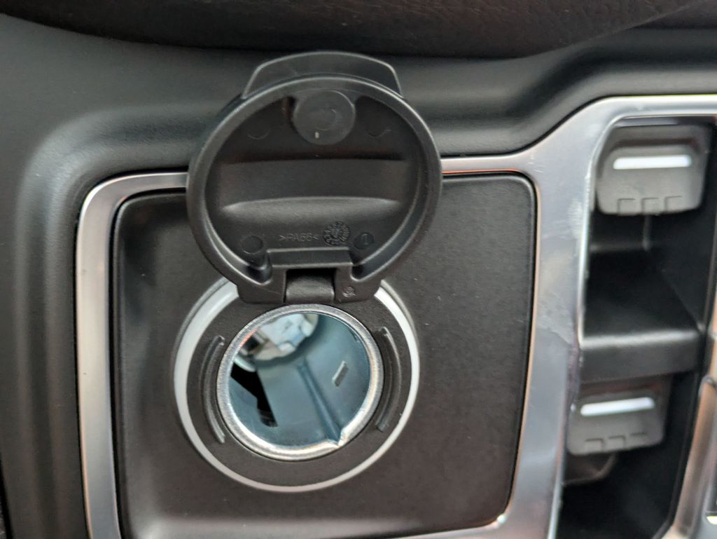 2025 Jeep Wrangler Sport S photo 22
