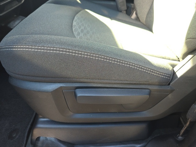 2026 Ram 2500 Tradesman photo 14