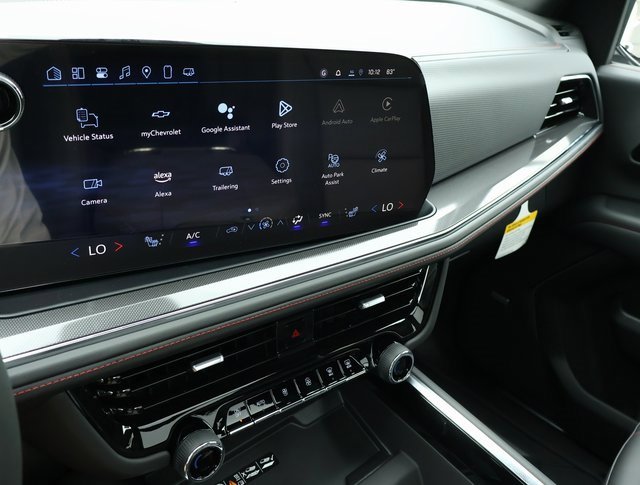 2025 Chevrolet Suburban RST photo 17