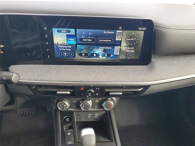2025 Nissan Kicks SV photo 6