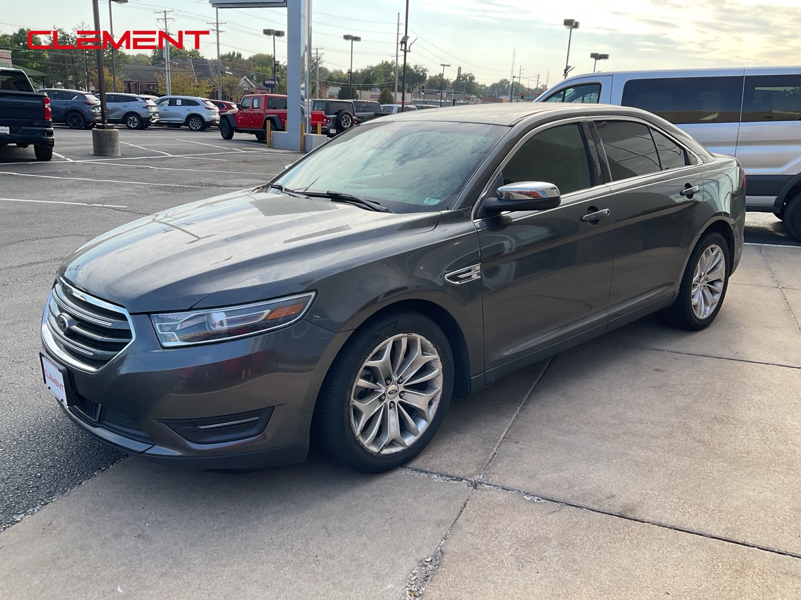 2019 Ford Taurus Limited