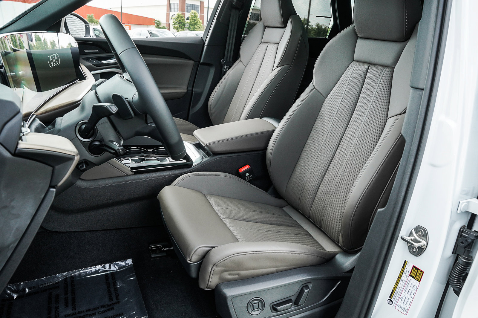 2025 Audi Q5 Premium Plus photo 9