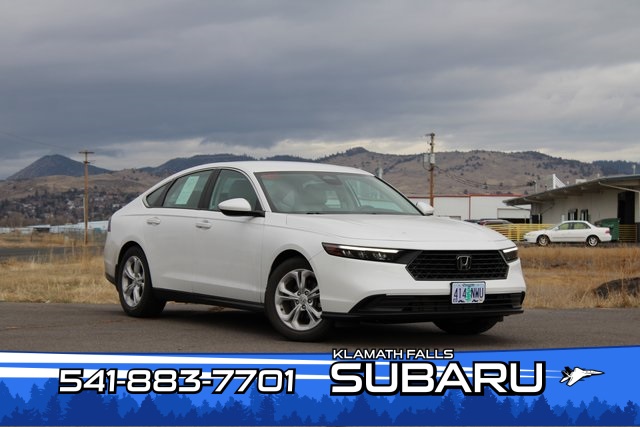 2023 Honda Accord LX's photo