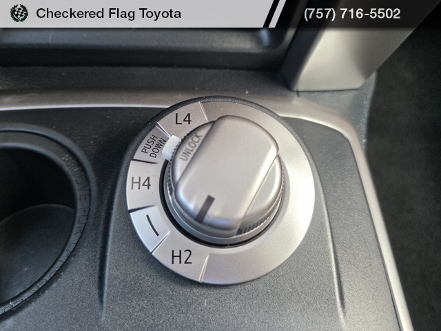2024 Toyota 4Runner SR5 photo 34