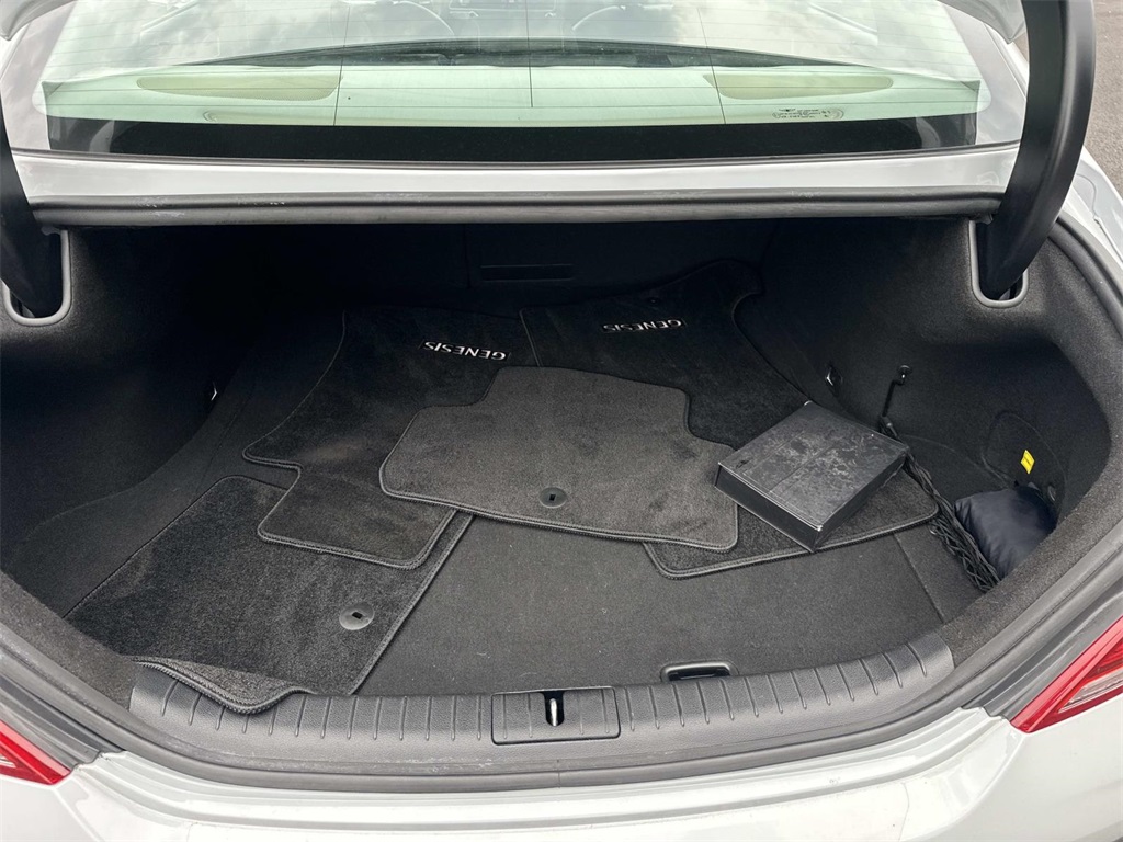 2019 Genesis G70 3.3T Advanced photo 25