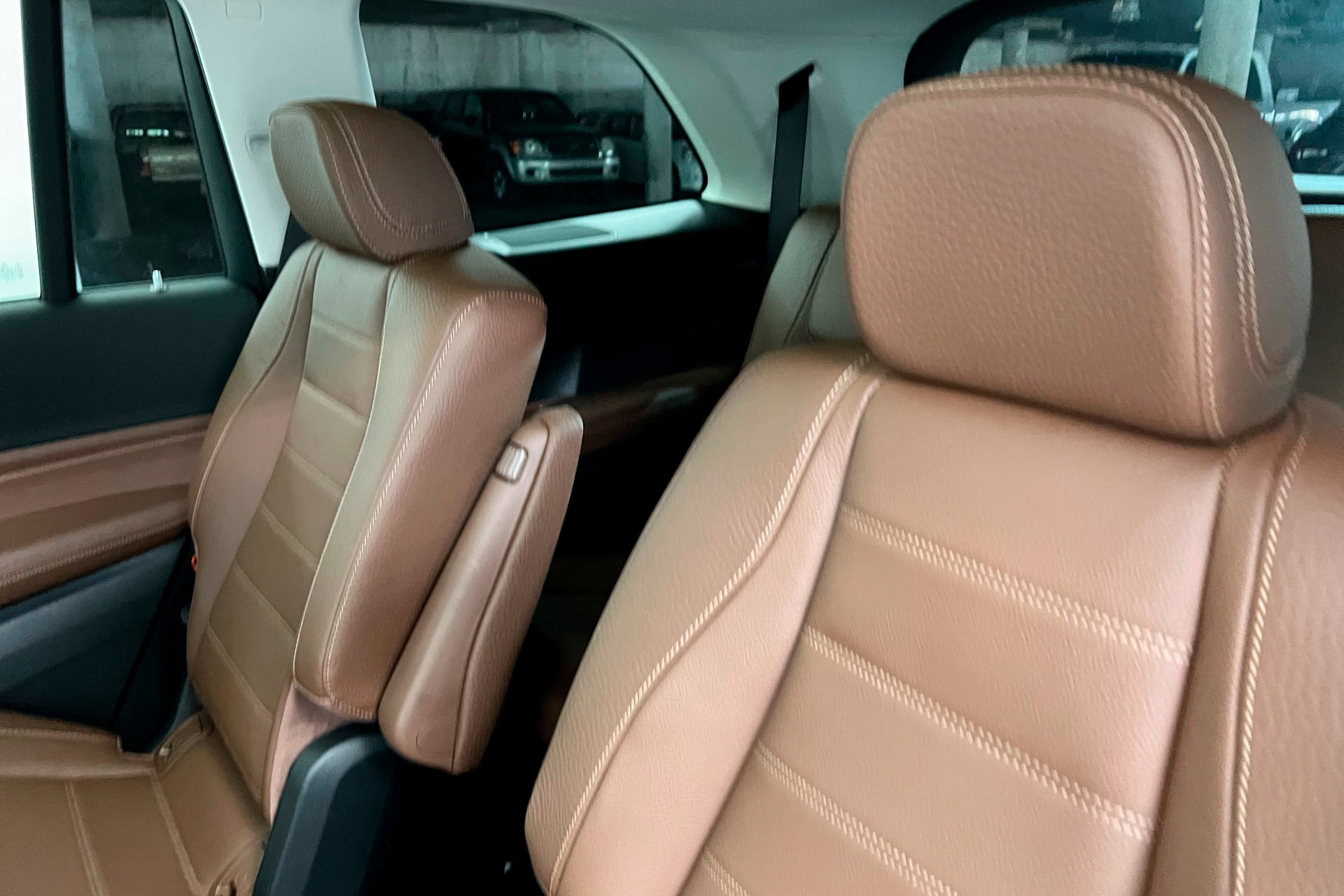 2025 Mercedes Benz GLS 450 4MATIC photo 20
