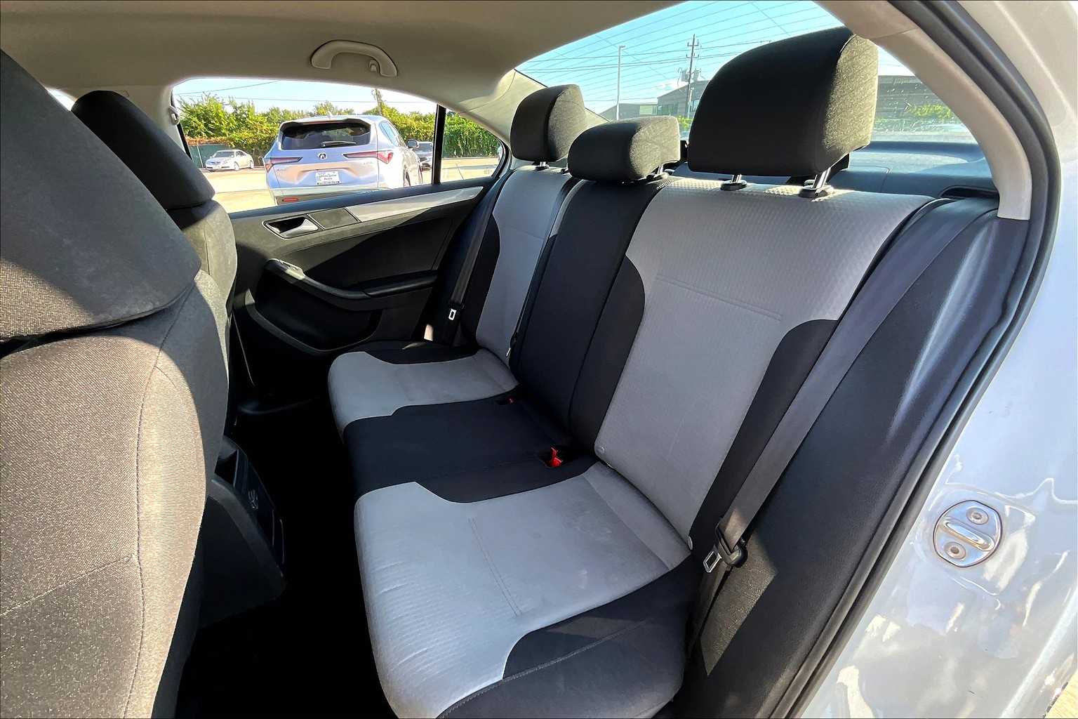 2018 Volkswagen Jetta 1.4T S photo 16