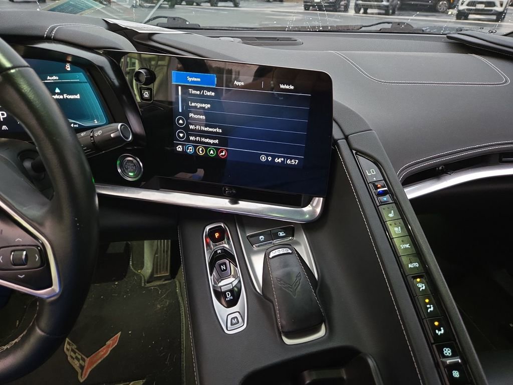 2022 Chevrolet Corvette Stingray 2LT photo 13