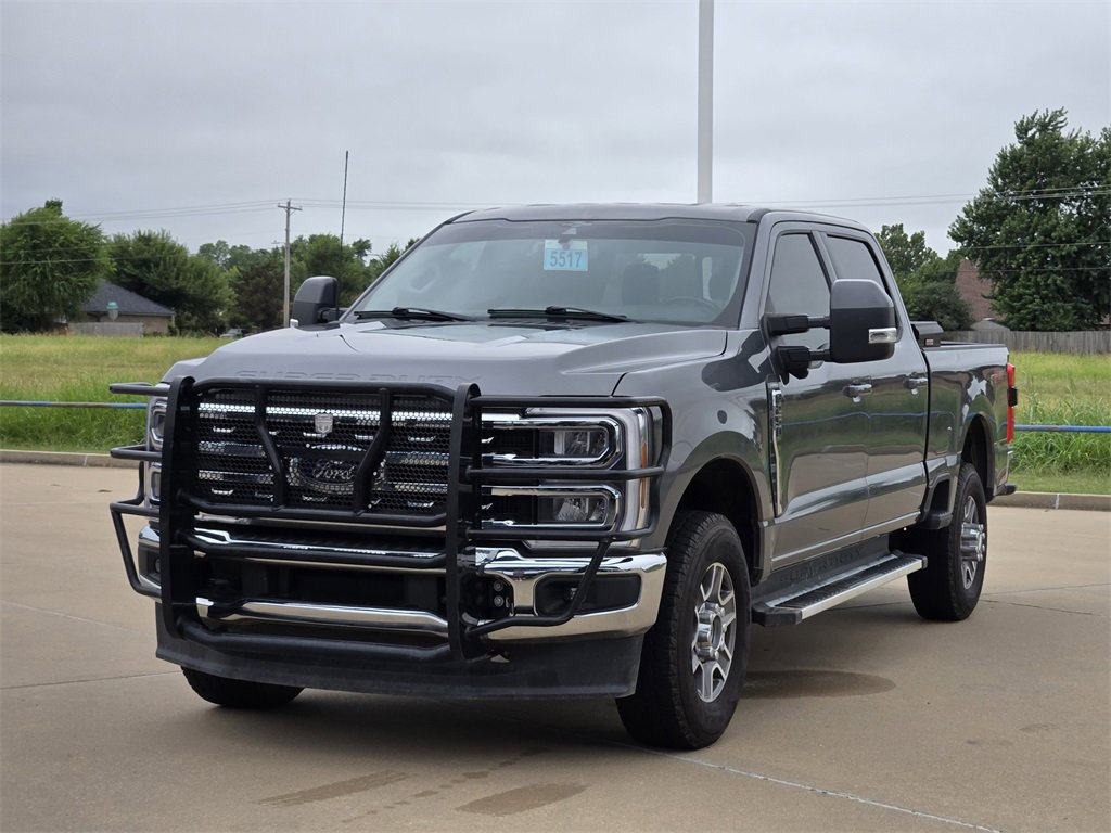 2023 Ford F-250 XL photo 3