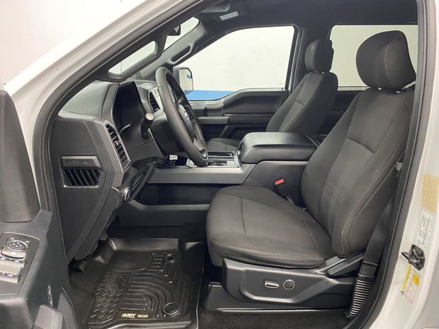 2017 Ford F-150 XLT photo 4