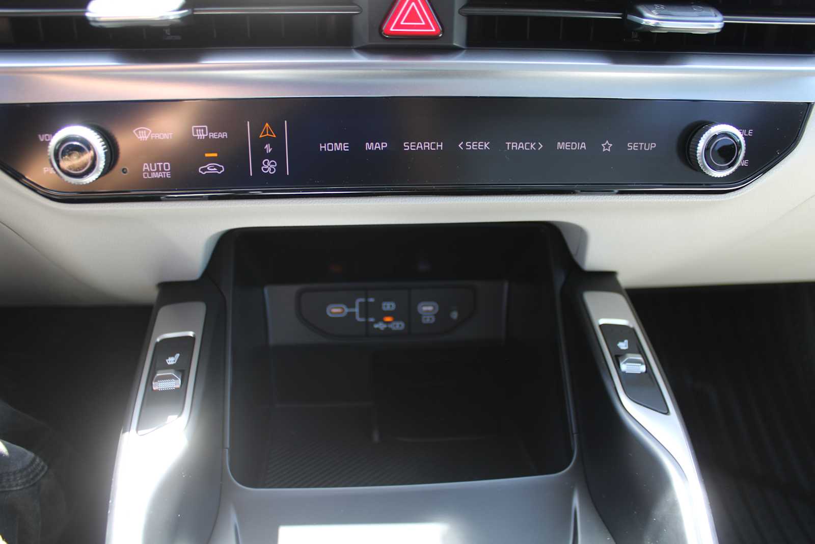2025 Kia Sorento EX photo 36