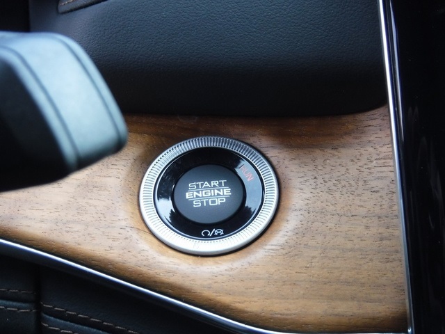 2023 Jeep Grand Cherokee Summit Reserve High Altitude photo 23
