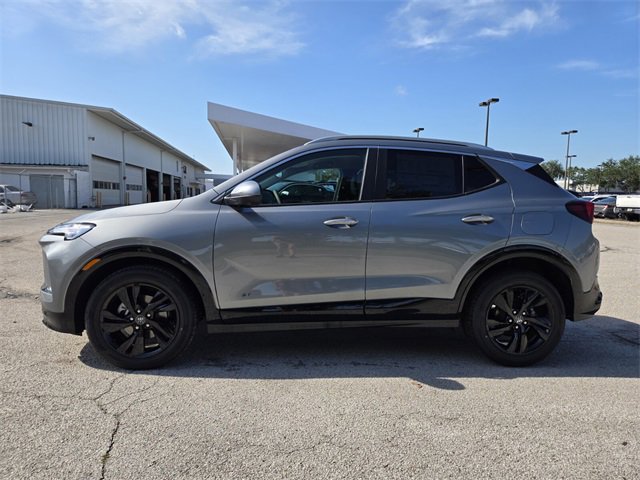 2026 Buick Encore GX Sport Touring photo 2