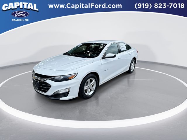 2023 Chevrolet Malibu LS photo 4