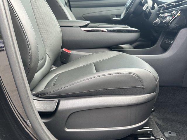 2025 Hyundai Tucson SEL Convenience photo 13