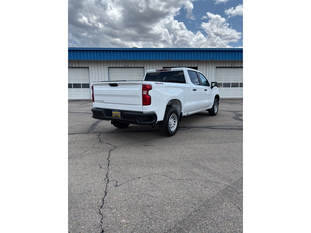 2025 Chevrolet Silverado 1500 photo 3