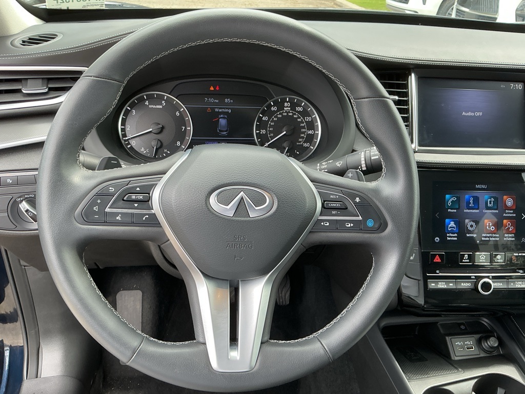 2024 Infiniti QX50 Luxe photo 16