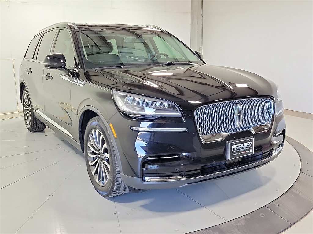 2022 Lincoln Aviator Reserve's photo