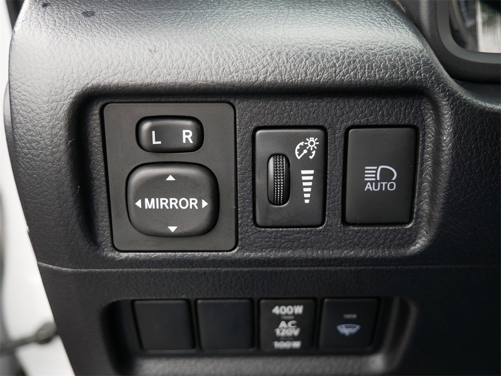 2024 Toyota 4Runner TRD Off-Road Premium photo 25