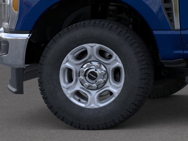 2026 Ford F-350 XLT photo 17