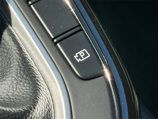 2024 Kia Forte GT-Line photo 38