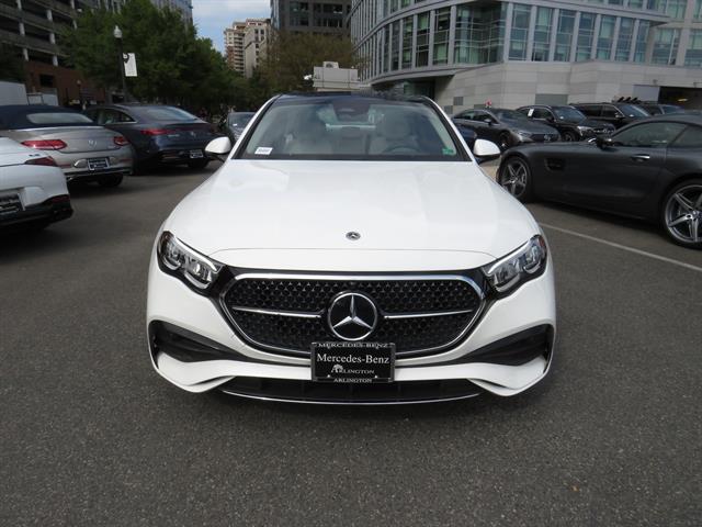 2025 Mercedes Benz E 350 4MATIC photo 6