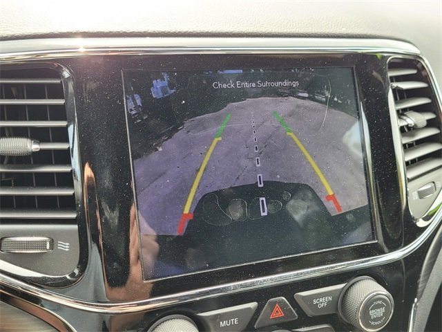 2020 Jeep Grand Cherokee Altitude photo 23
