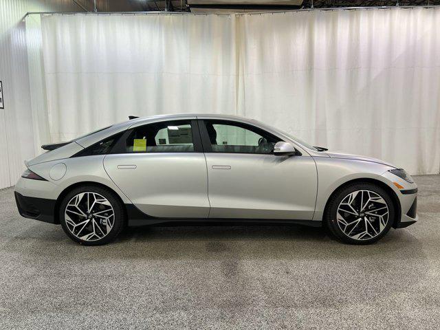 2025 Hyundai Ioniq 6 SEL photo 3