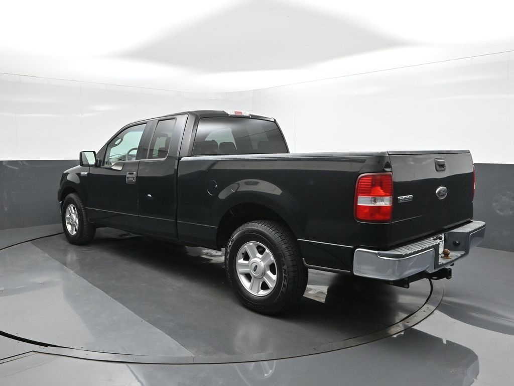 2004 Ford F-150 XL photo 4