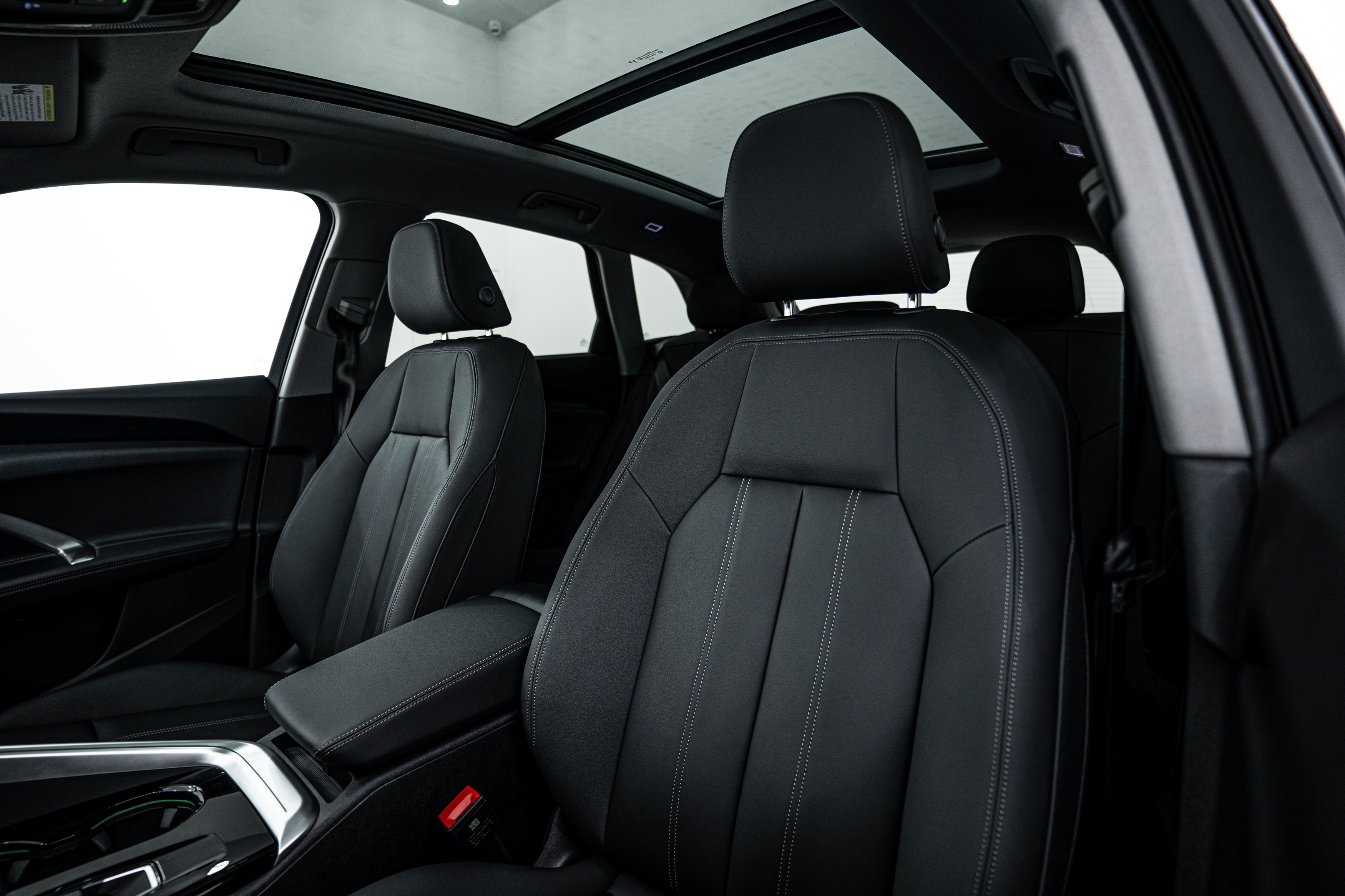 2025 Audi Q5 Premium Plus photo 11