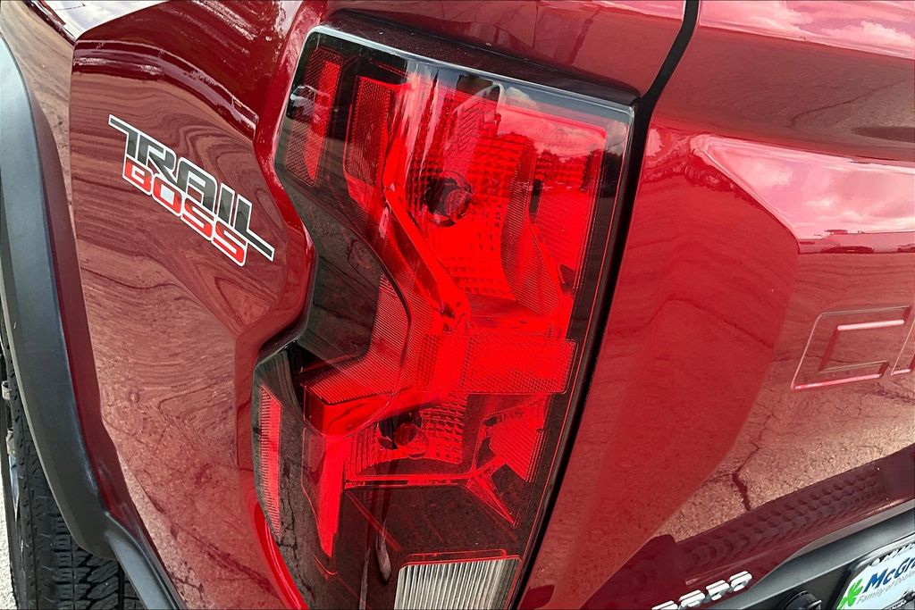 2024 Chevrolet Colorado Trail Boss photo 20