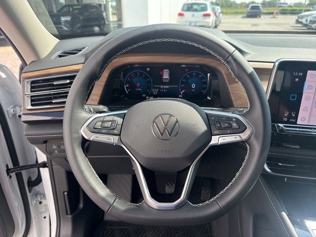 2026 Volkswagen Atlas SE Technology photo 27