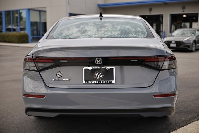 2025 Honda Accord SE photo 11