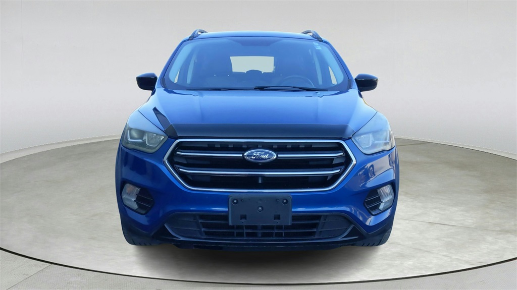 Used 2017 Ford Escape SE with VIN 1FMCU9GD7HUB27410 for sale in Summerville, SC