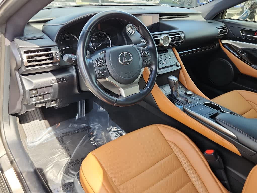 2022 Lexus RC 300 photo 10