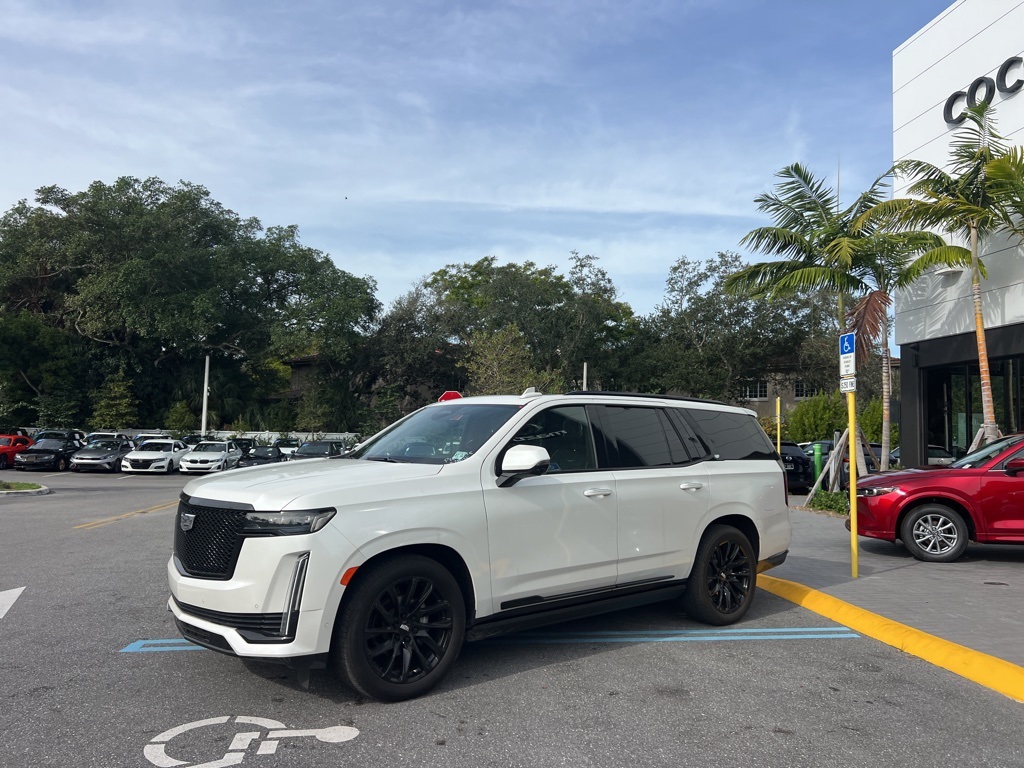 2023 Cadillac Escalade Sport Platinum photo 4