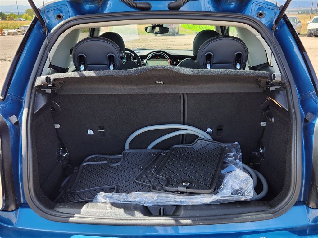 2024 Mini Cooper 2 Door Hardtop SE photo 10