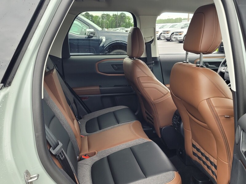 2024 Ford Bronco Sport Outer Banks photo 13