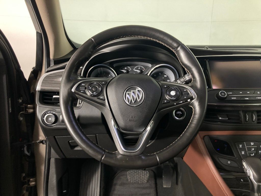 2017 Buick Envision Essence photo 2